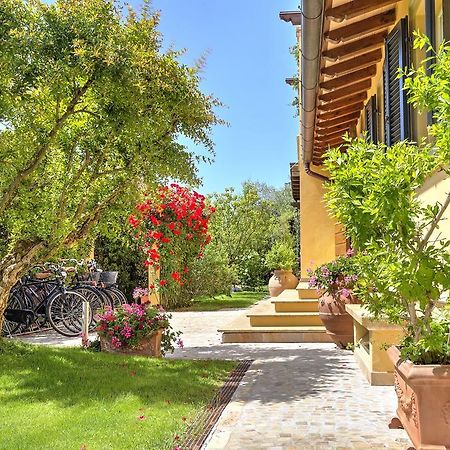 Relais Di Alice- Adults Only Bed & Breakfast Forte dei Marmi Exterior photo