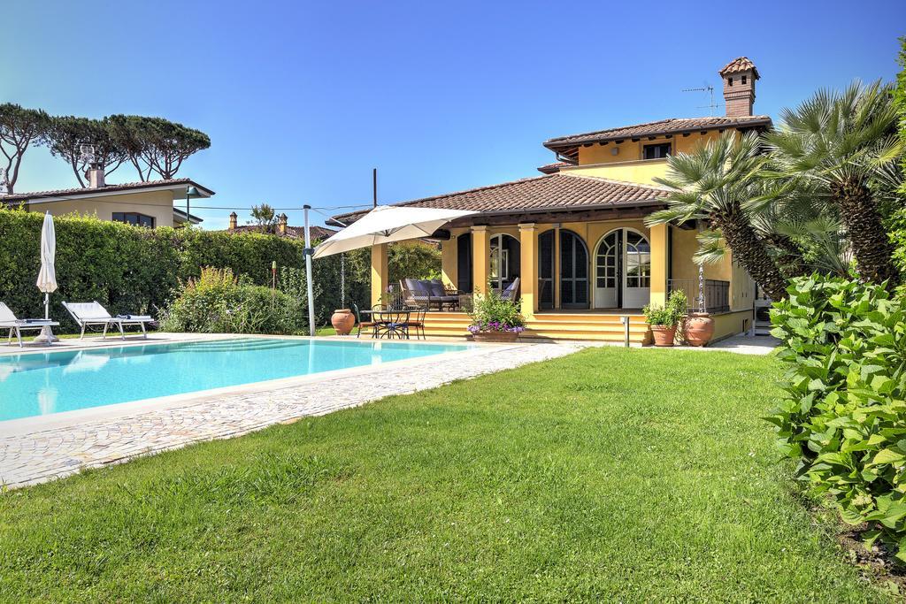 Relais Di Alice- Adults Only Bed & Breakfast Forte dei Marmi Exterior photo