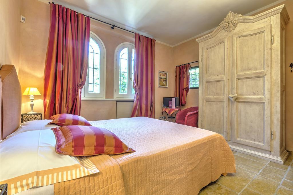 Relais Di Alice- Adults Only Bed & Breakfast Forte dei Marmi Exterior photo
